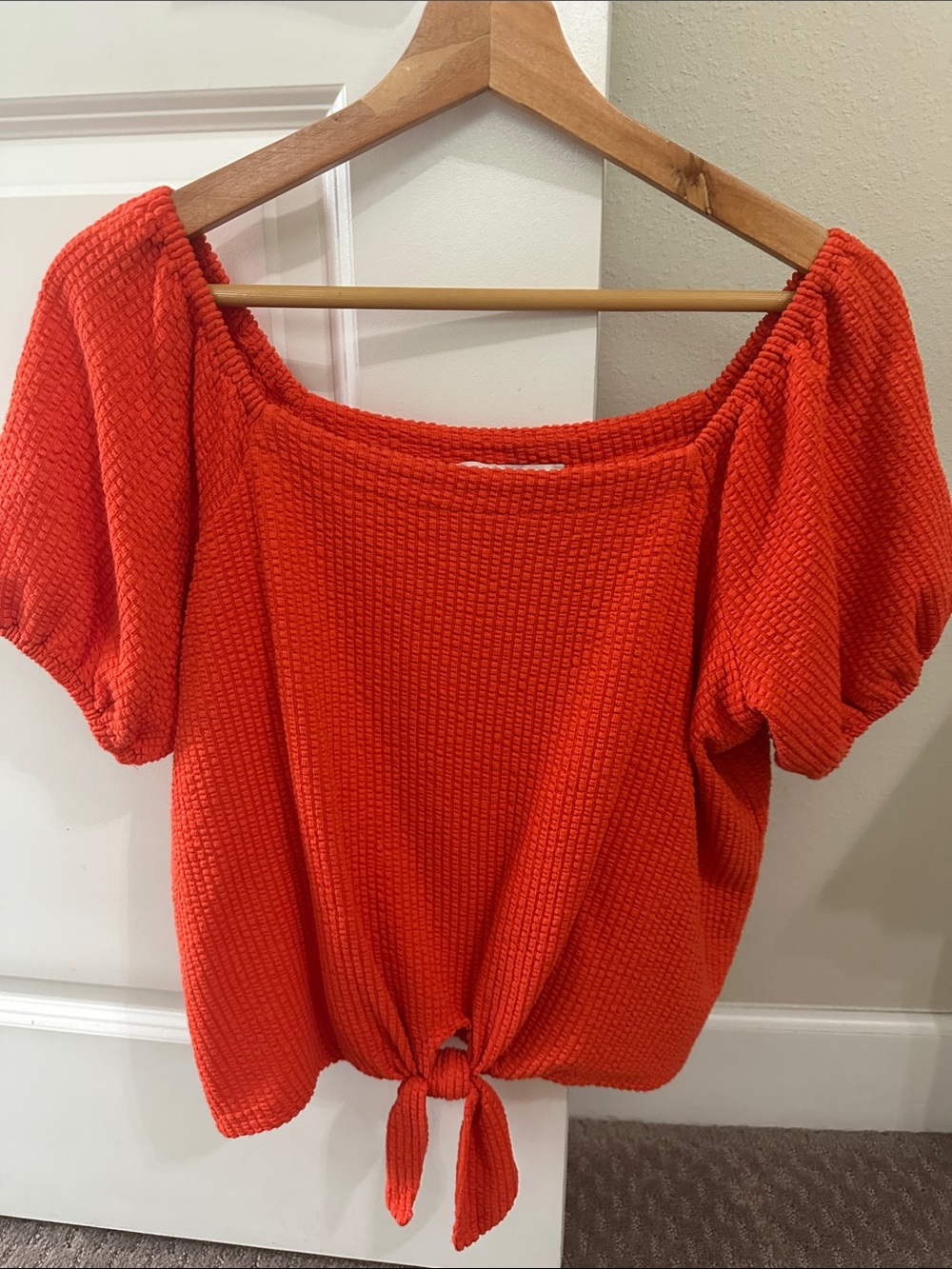LOFT NWOT Orange Tie Waist Top Size Medium